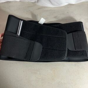 Black Adjustable Waist Support Belt